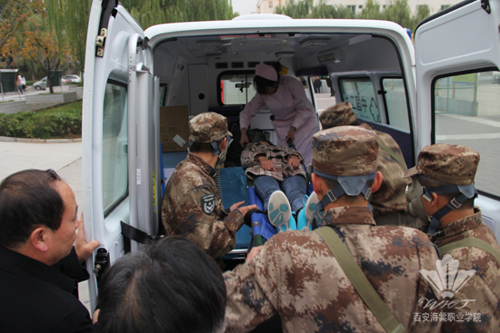 西安海棠学院隆重举行“消防安全月”火灾应急疏散演练活动